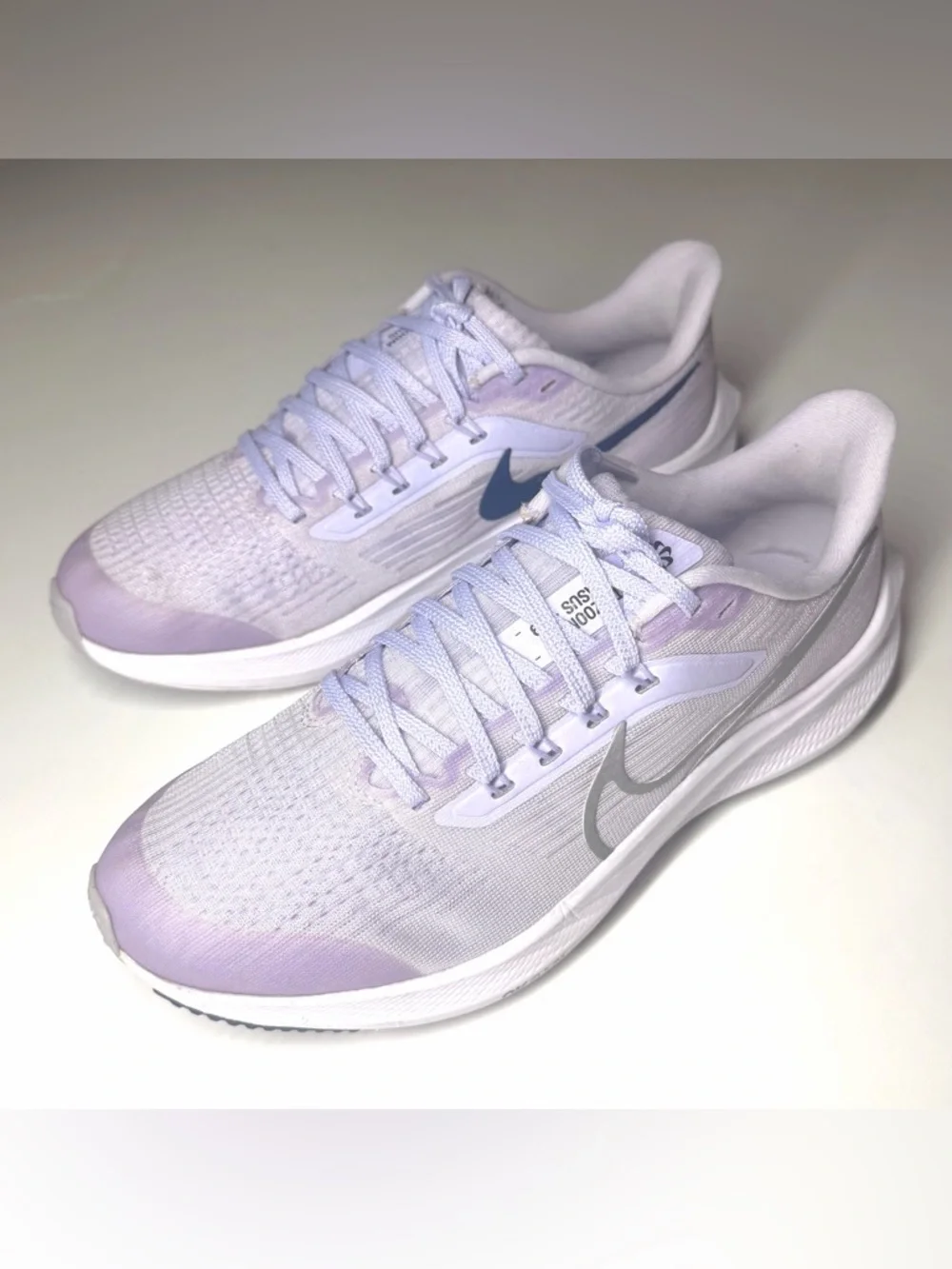 Nike Air Zoom Pegasus 39 Youth Athletic Sneakers Size- 7 Y